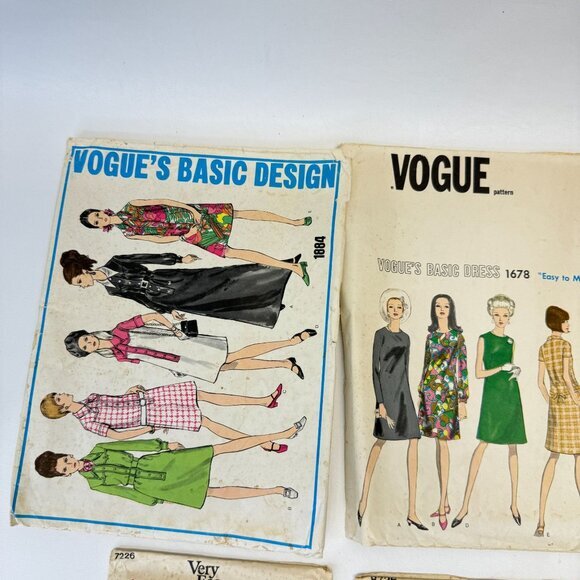 Vogue Vintage Sewing Pattern Lot of 6 50s-80s 1884 1678‎ 5619 7226 8726 5619 - Picture 2 of 7
